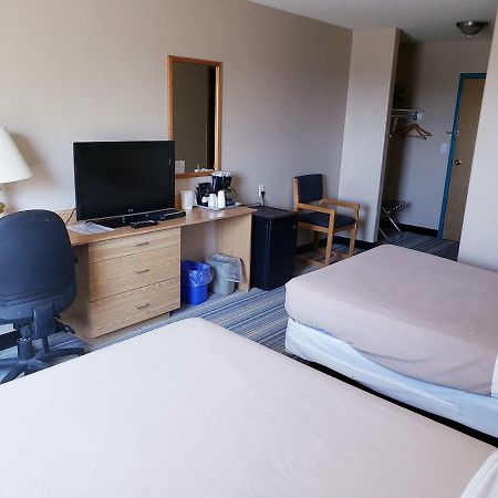 Travel-Inn Resort & Campground Saskatoon Dış mekan fotoğraf
